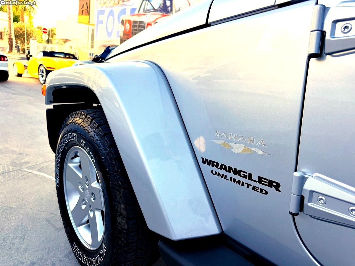 Jeep Wrangler Sahara Unlimited — fotografia 7