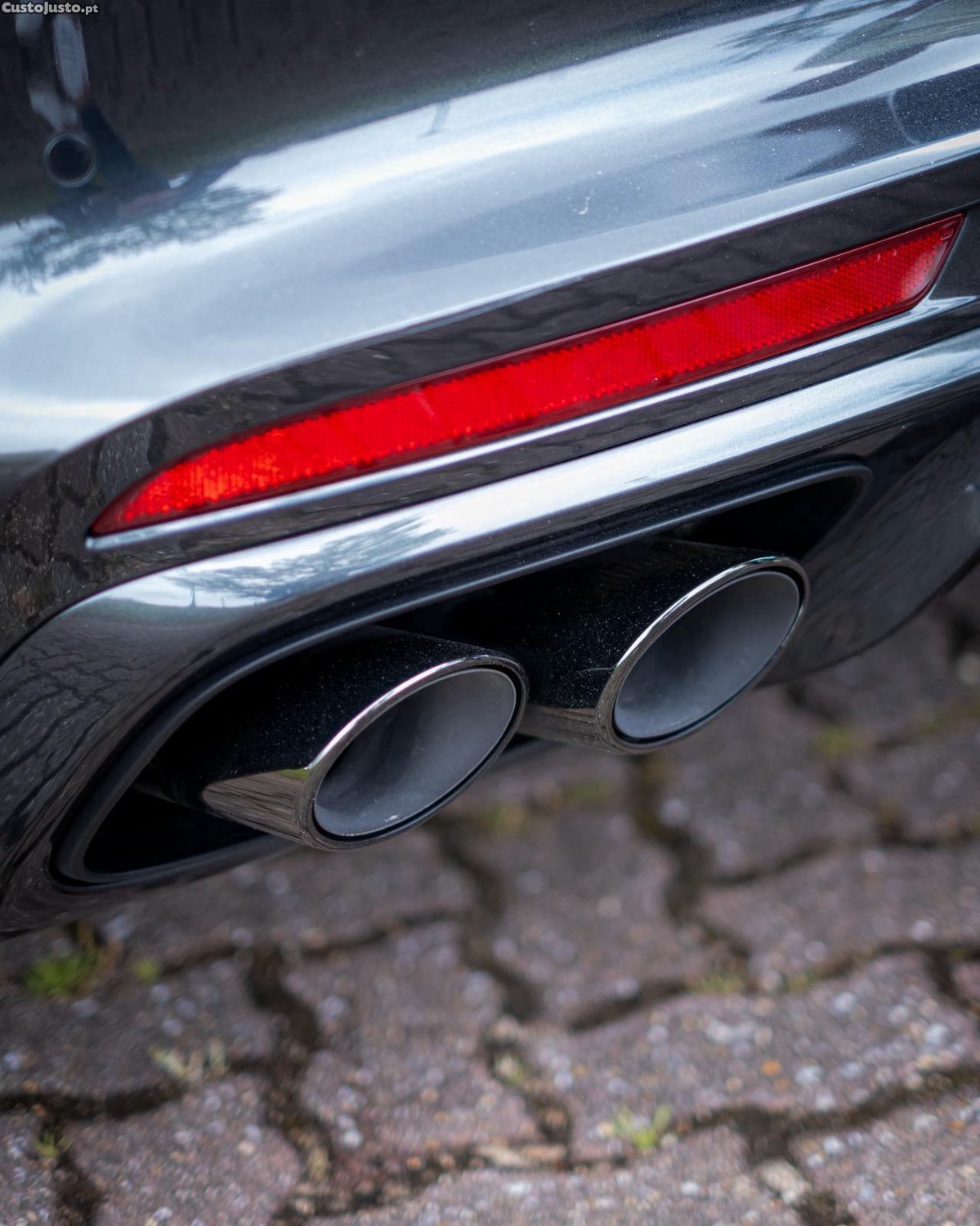 Porsche Panamera 4 E-Hybrid — fotografia 5