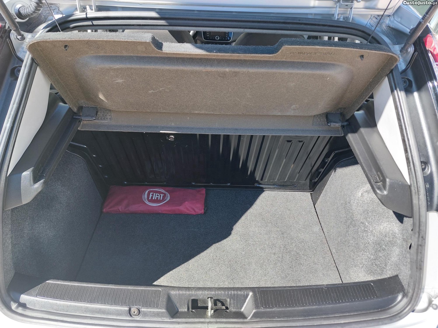 Fiat Punto 1.2 i 67cv, 5.p, a.c, estimado — fotografia 3