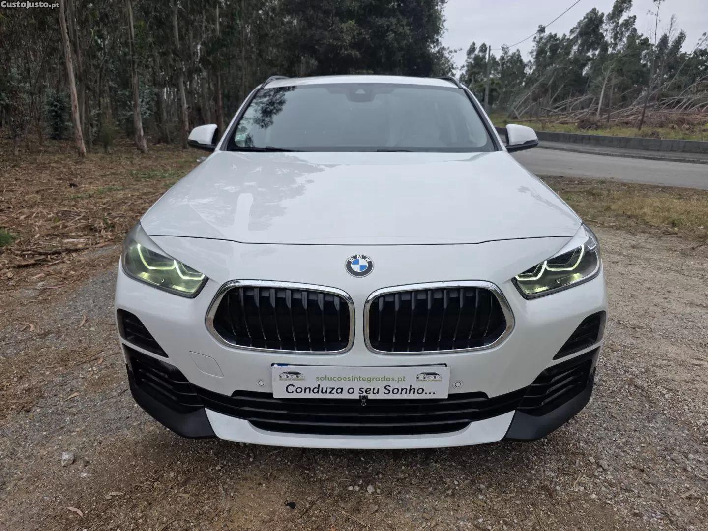 BMW X2 25 e xdrive advantage — fotografia 2