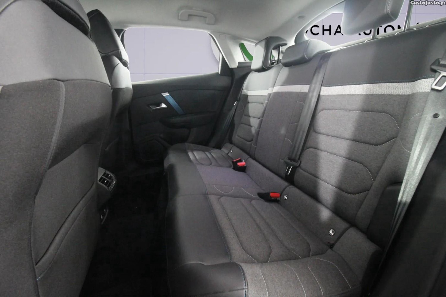 Citroën e-C4 50 kWh Feel Pack — fotografia 5