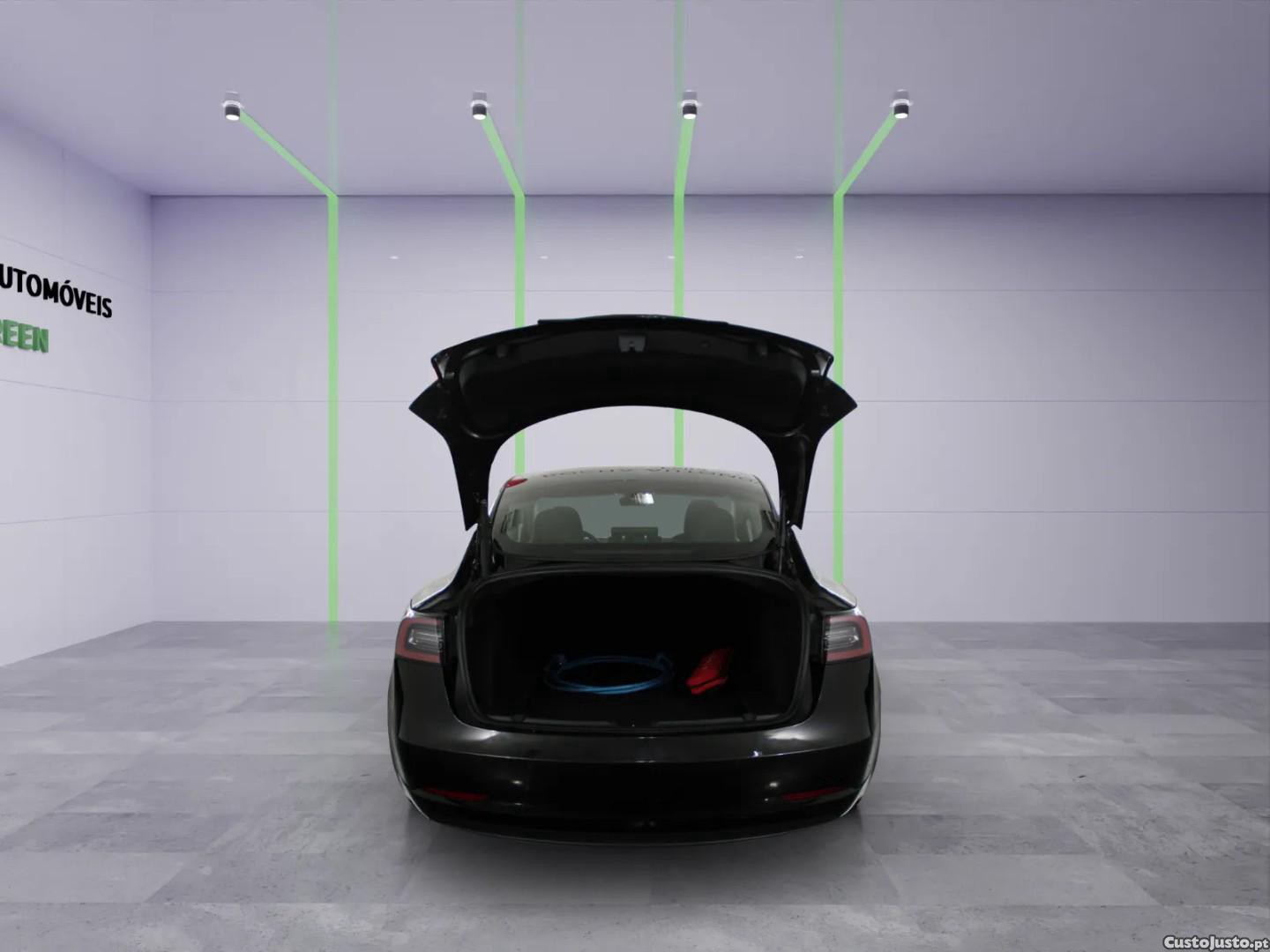 Tesla Model 3 Long Range AWD Dual Motor — fotografia 9