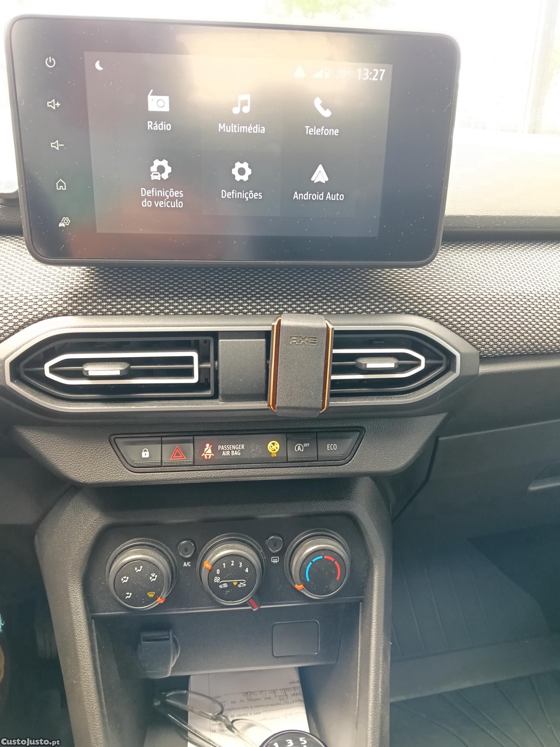 Dacia Sandero Expression — fotografia 4