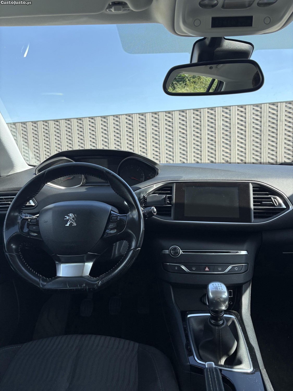 Peugeot 308 Active — fotografia 4