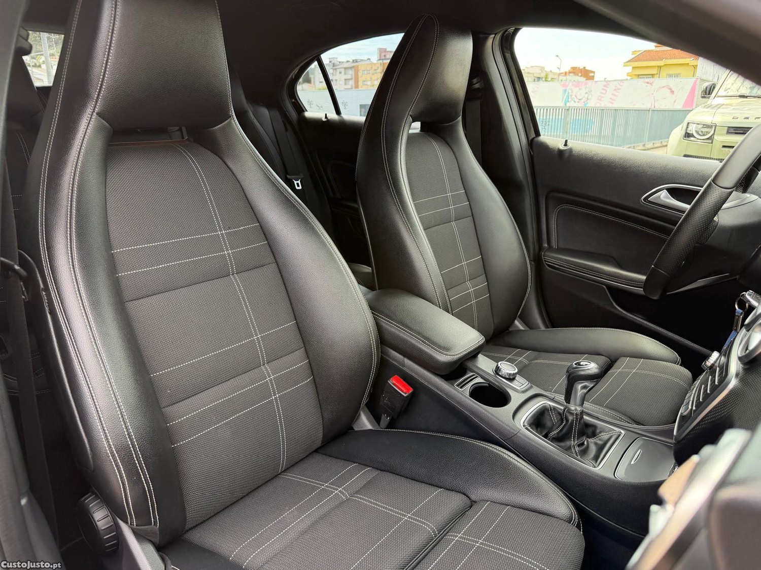 Mercedes-Benz A 160 d Urban — fotografia 11