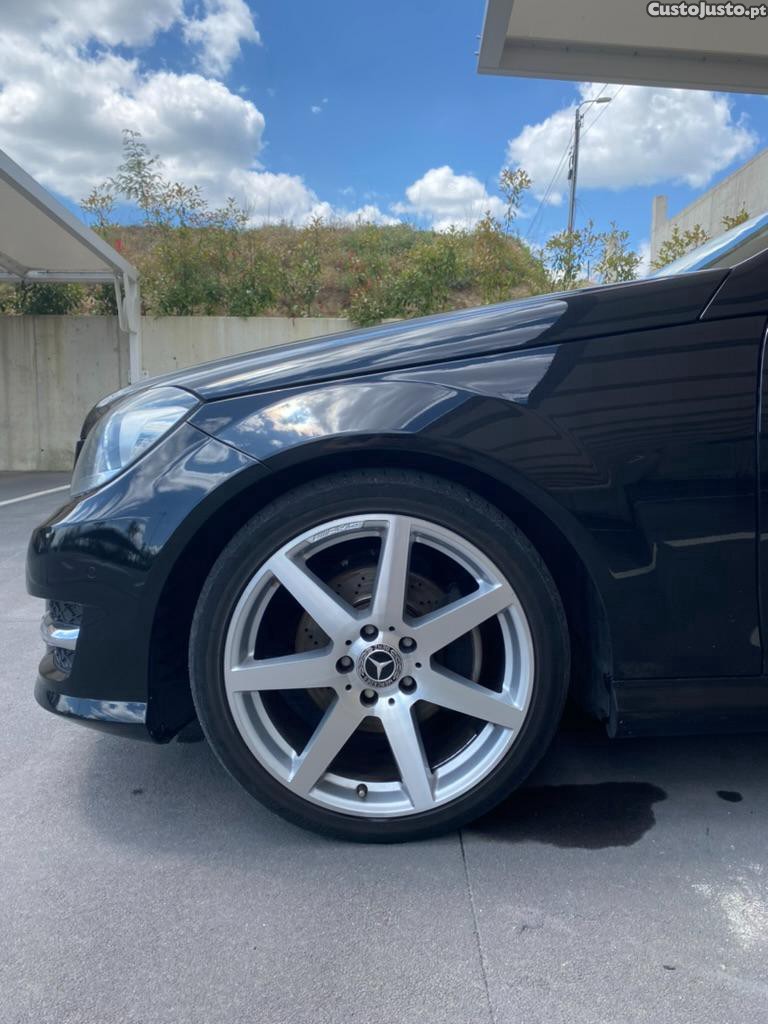 Mercedes-Benz C 220 220 Cdi — fotografia 3