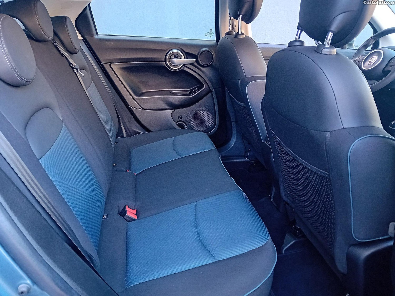 Fiat 500X 1.3 MJ Mirror S&S — fotografia 9