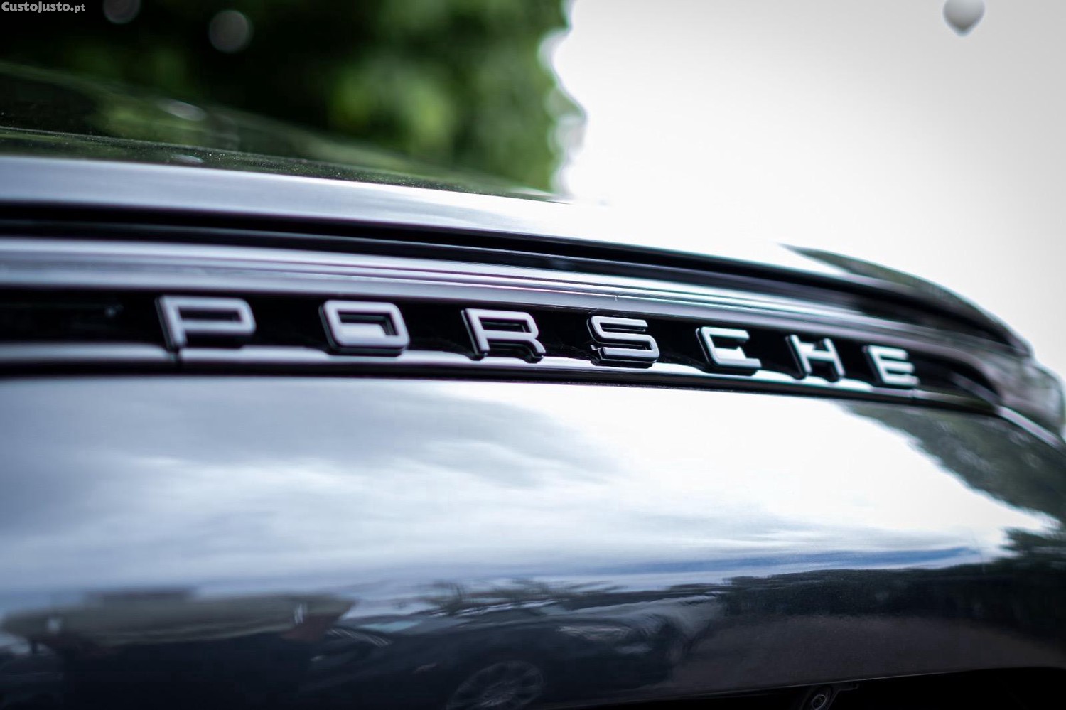 Porsche Panamera 4 E-Hybrid — fotografia 4