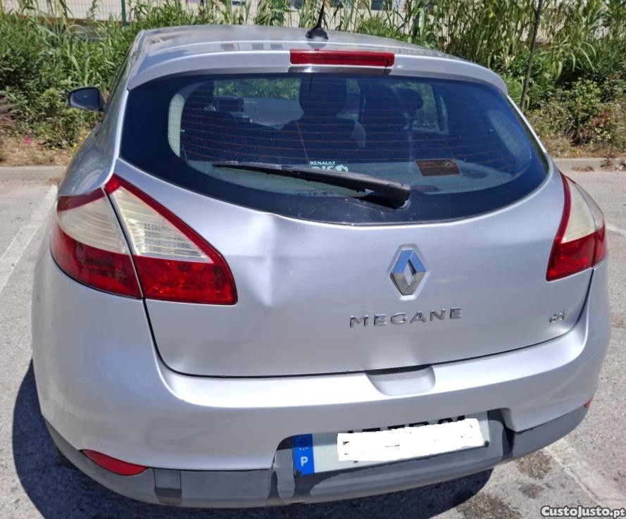Renault Mégane 5P — fotografia 7