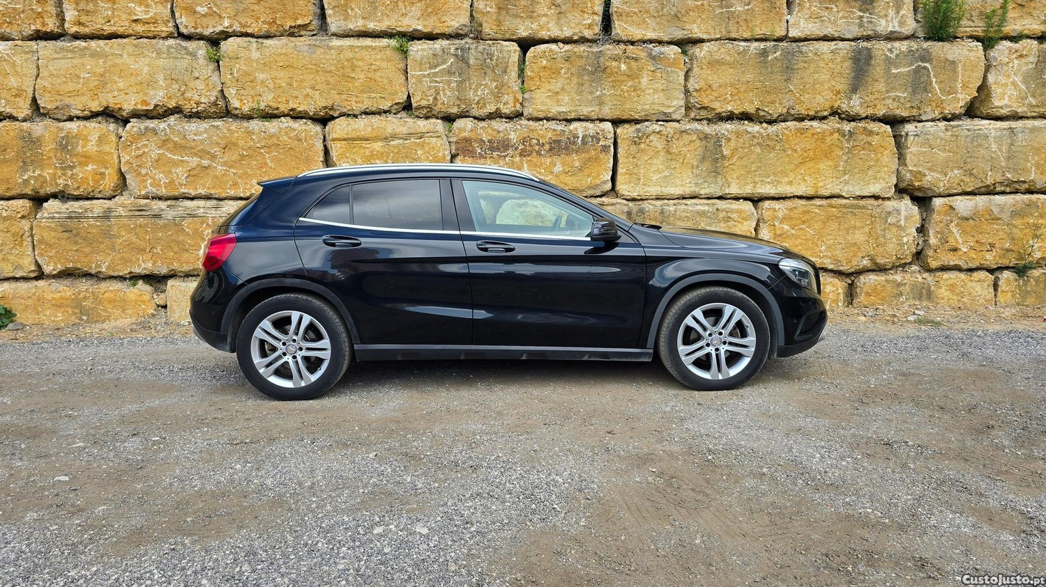 Mercedes-Benz GLA 200 CDi - 15 — photo 4