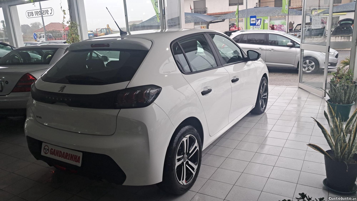Peugeot 208 Allure Puretech 100 - 22 foto 3