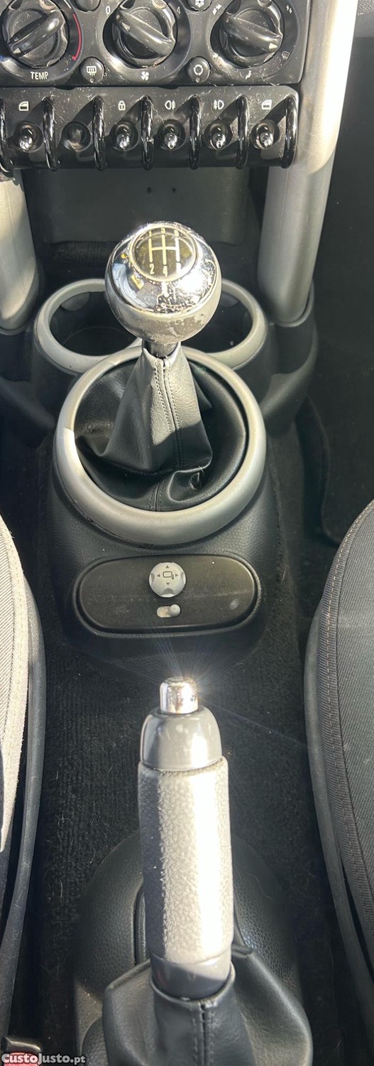 MINI Cooper 1.4 gasolina — fotografia 7