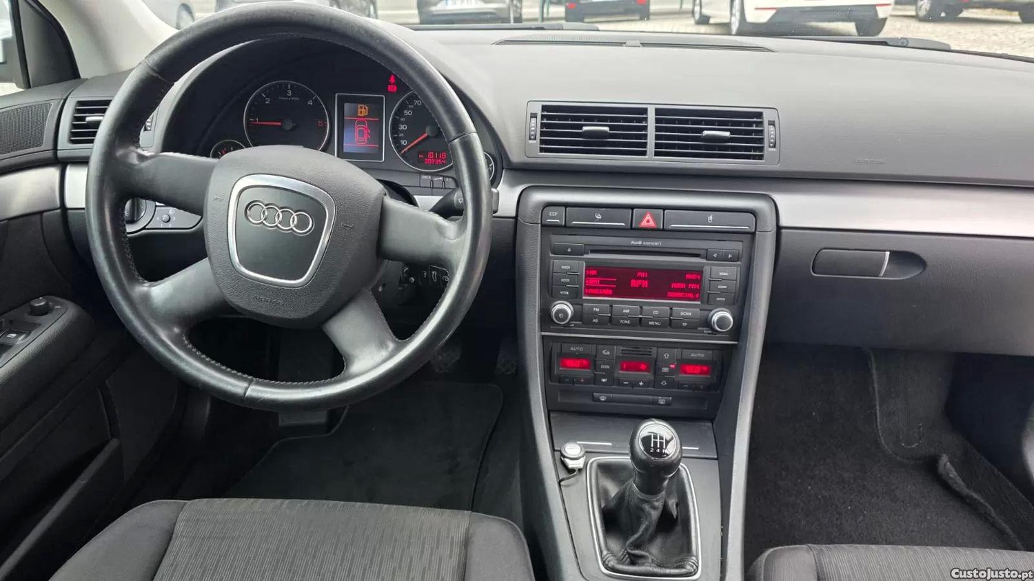 Audi A4 1.9 tdi s-line — fotografia 10