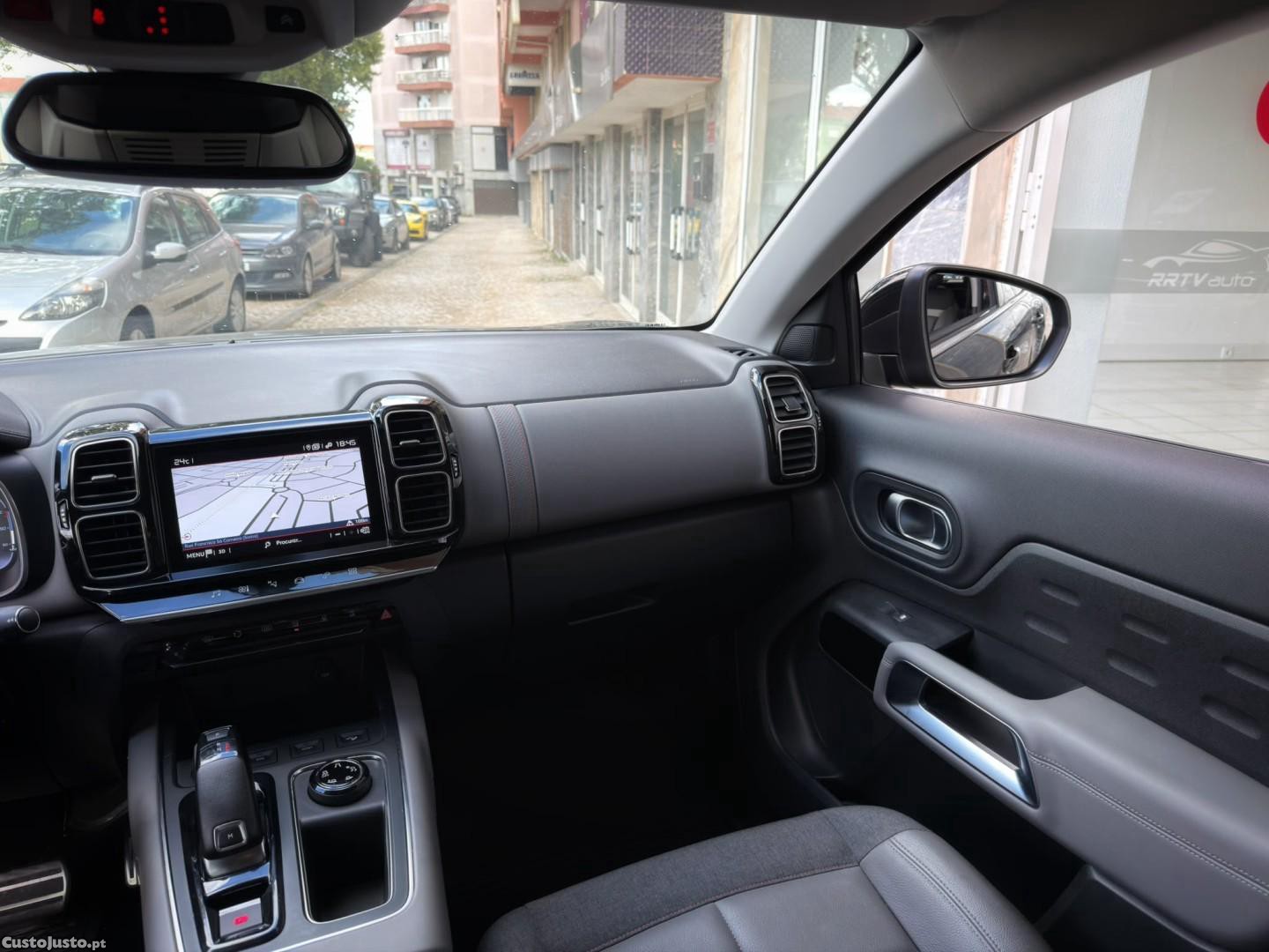 Citroën C5 Aircross 1.5 BlueHDi Shine Pack EAT8 — fotografia 16