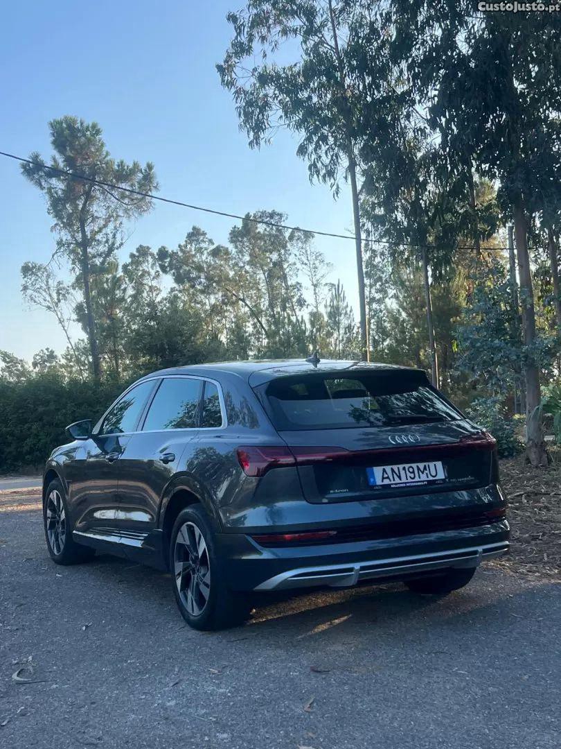 Audi e-tron 55 quattro s line — fotografia 12