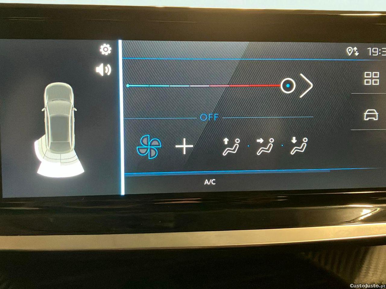 Peugeot 208 1.2 Hybrid Allure e-DCS6 — fotografia 10