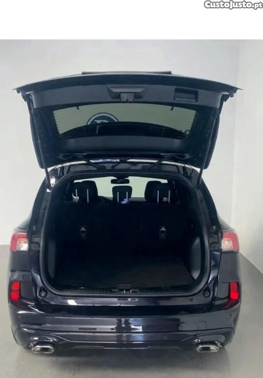Ford Kuga ECOBLUE — fotografia 4