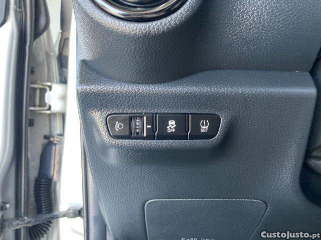 Kia Picanto 1.0 Aut. Dream-Team — fotografia 15