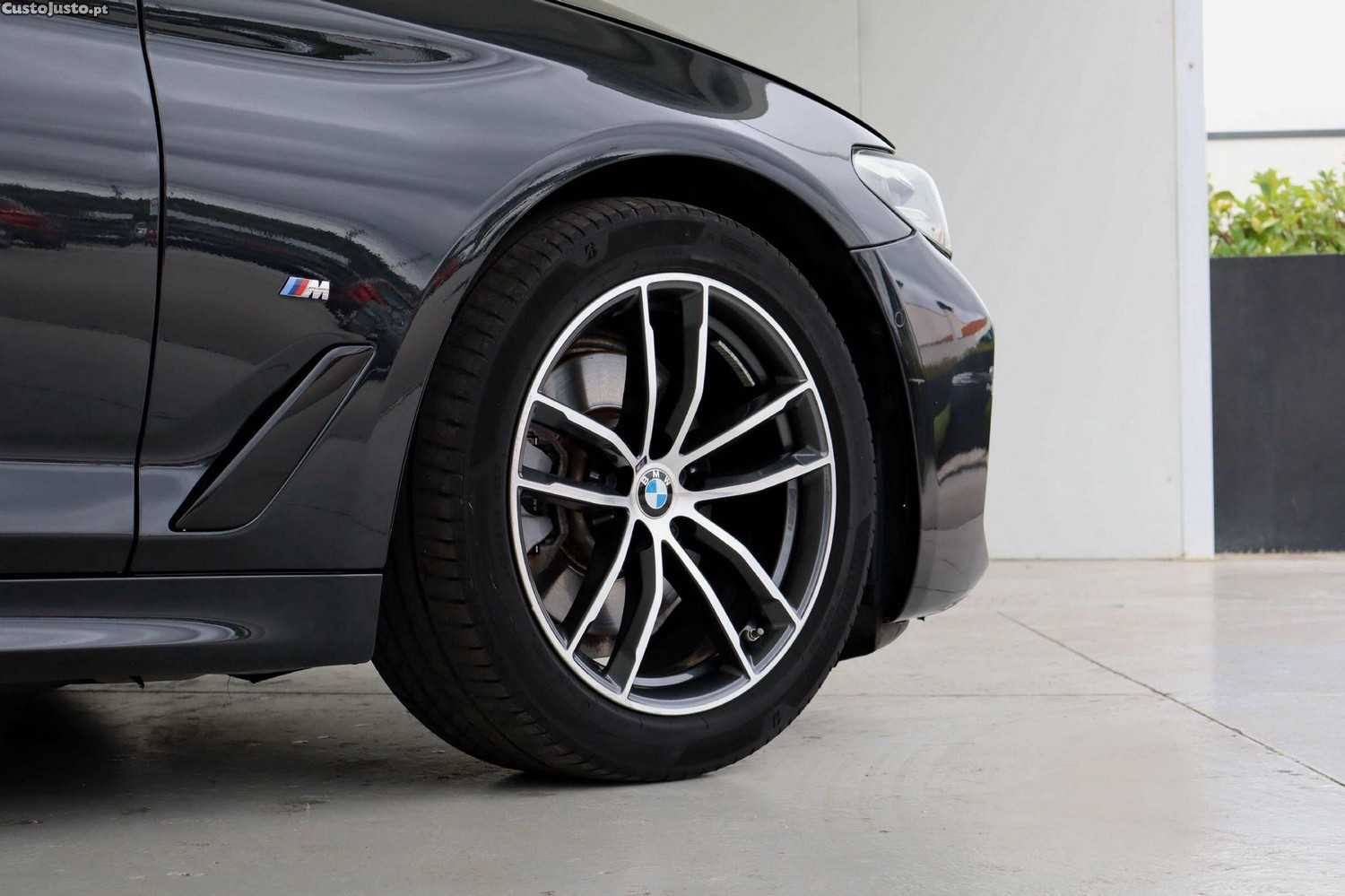 BMW 520 d Pack Desportivo M Auto — fotografia 19