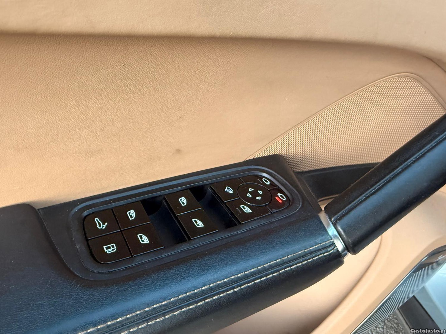 Porsche Cayenne E-Hybrid — fotografia 18