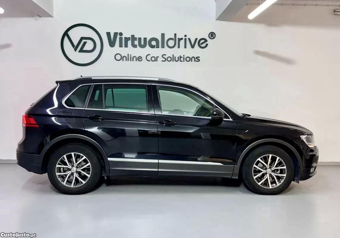 Volkswagen Tiguan 1.6 tdi confortline — fotografia 15