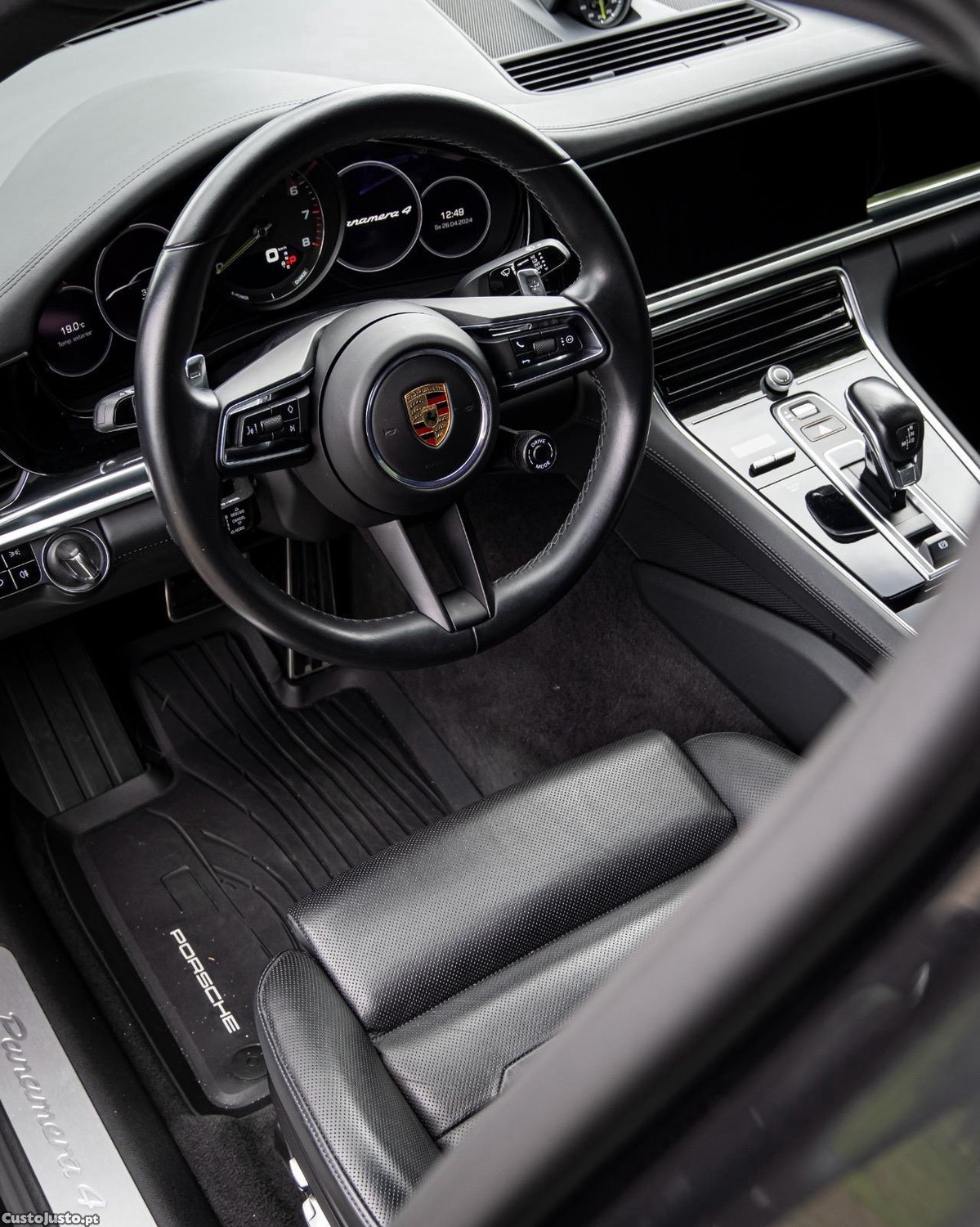Porsche Panamera 4 E-Hybrid — fotografia 8