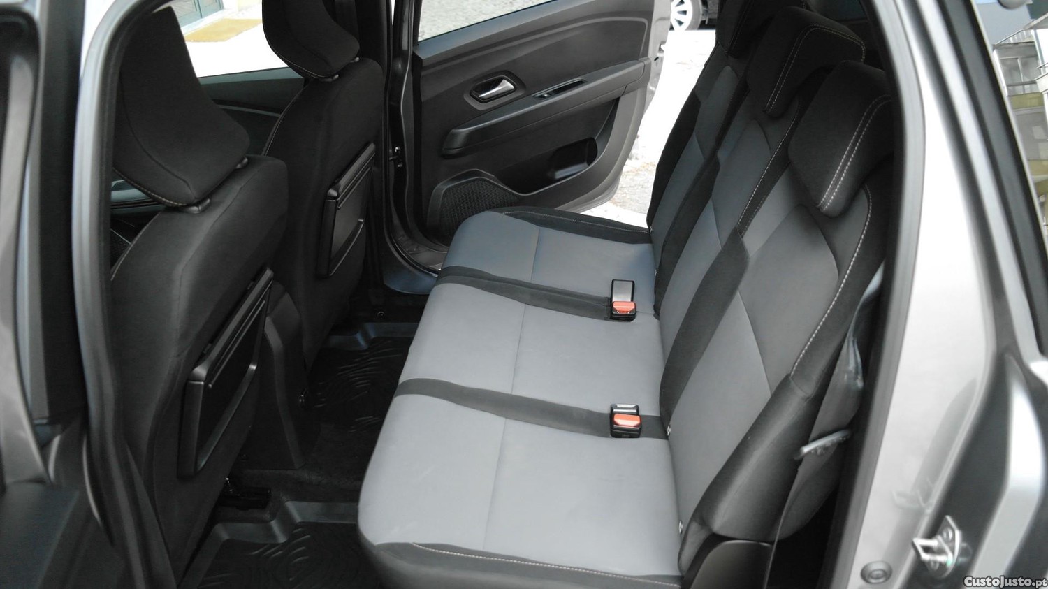 Dacia Jogger 1.2 ECO-G Extreme 7L — fotografia 6