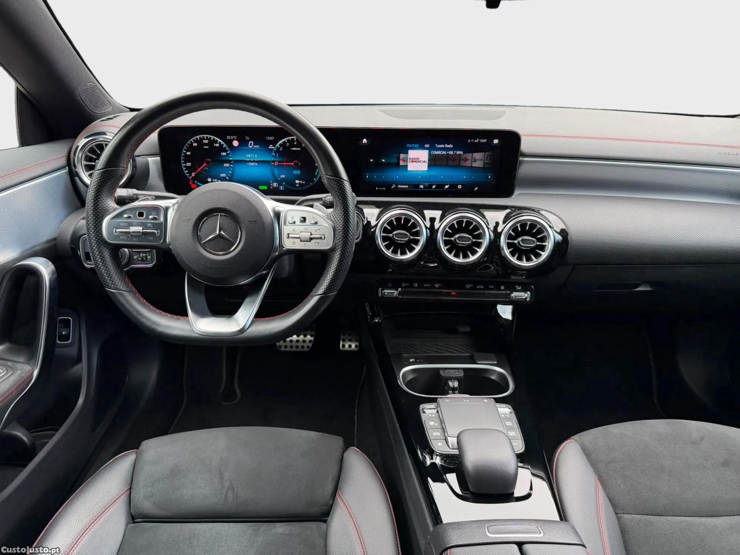 Mercedes-Benz CLA 250 e AMG — fotografia 6