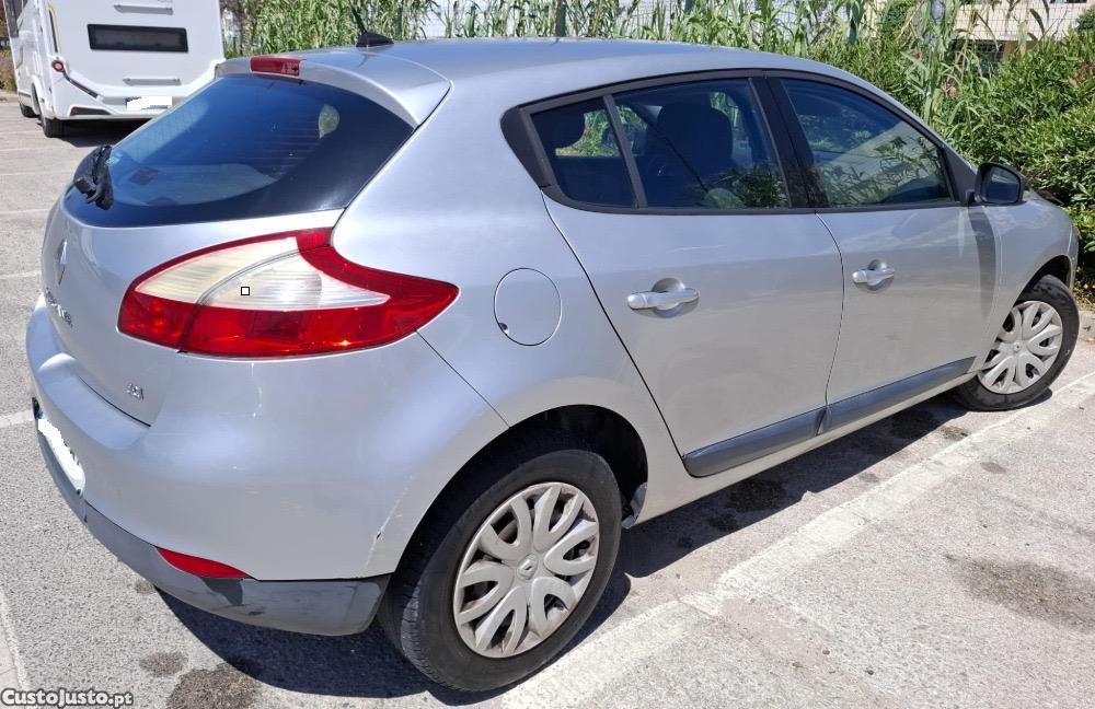 Renault Mégane 5P — fotografia 6