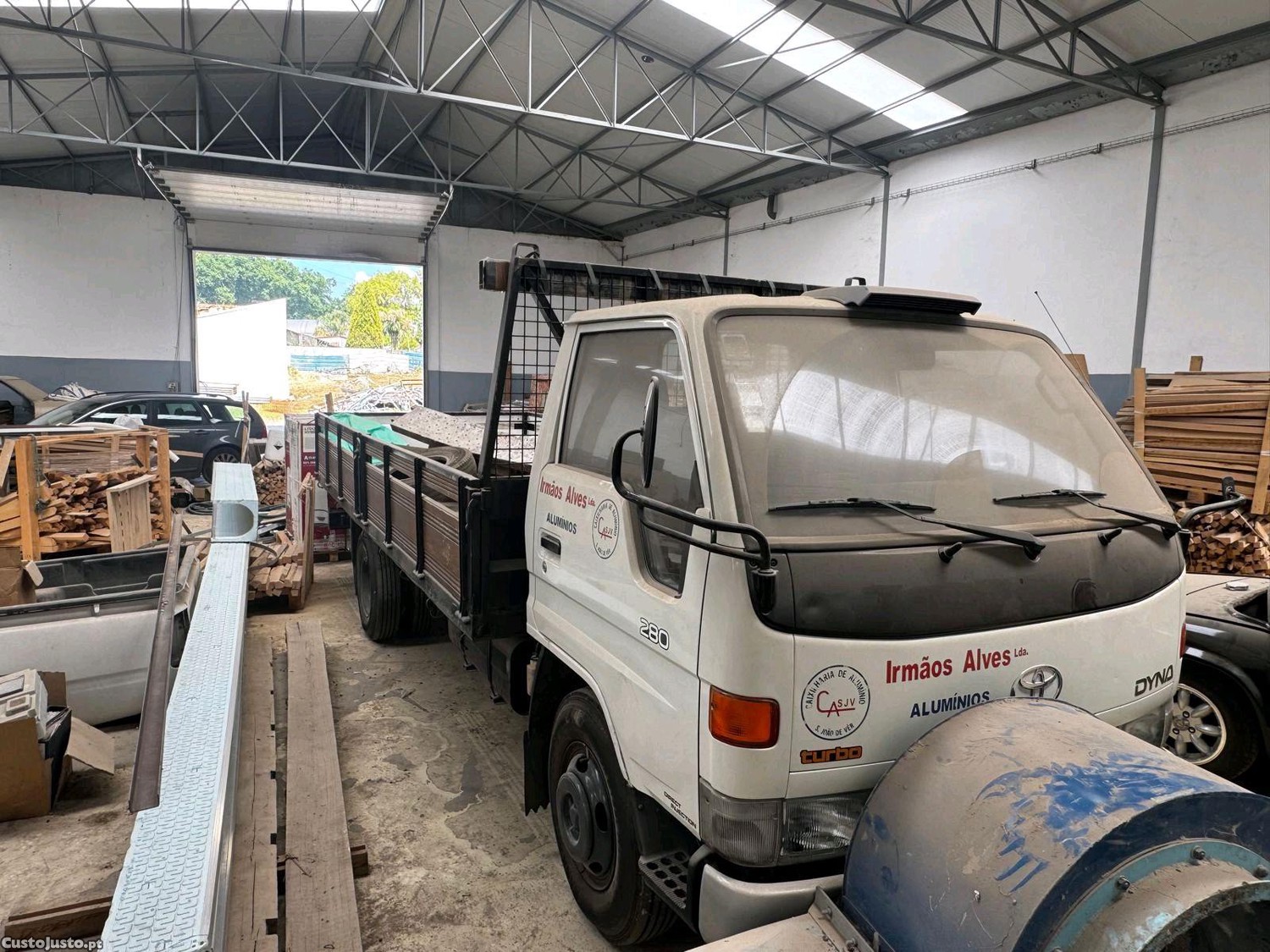 Toyota Dyna 280 — fotografia 5