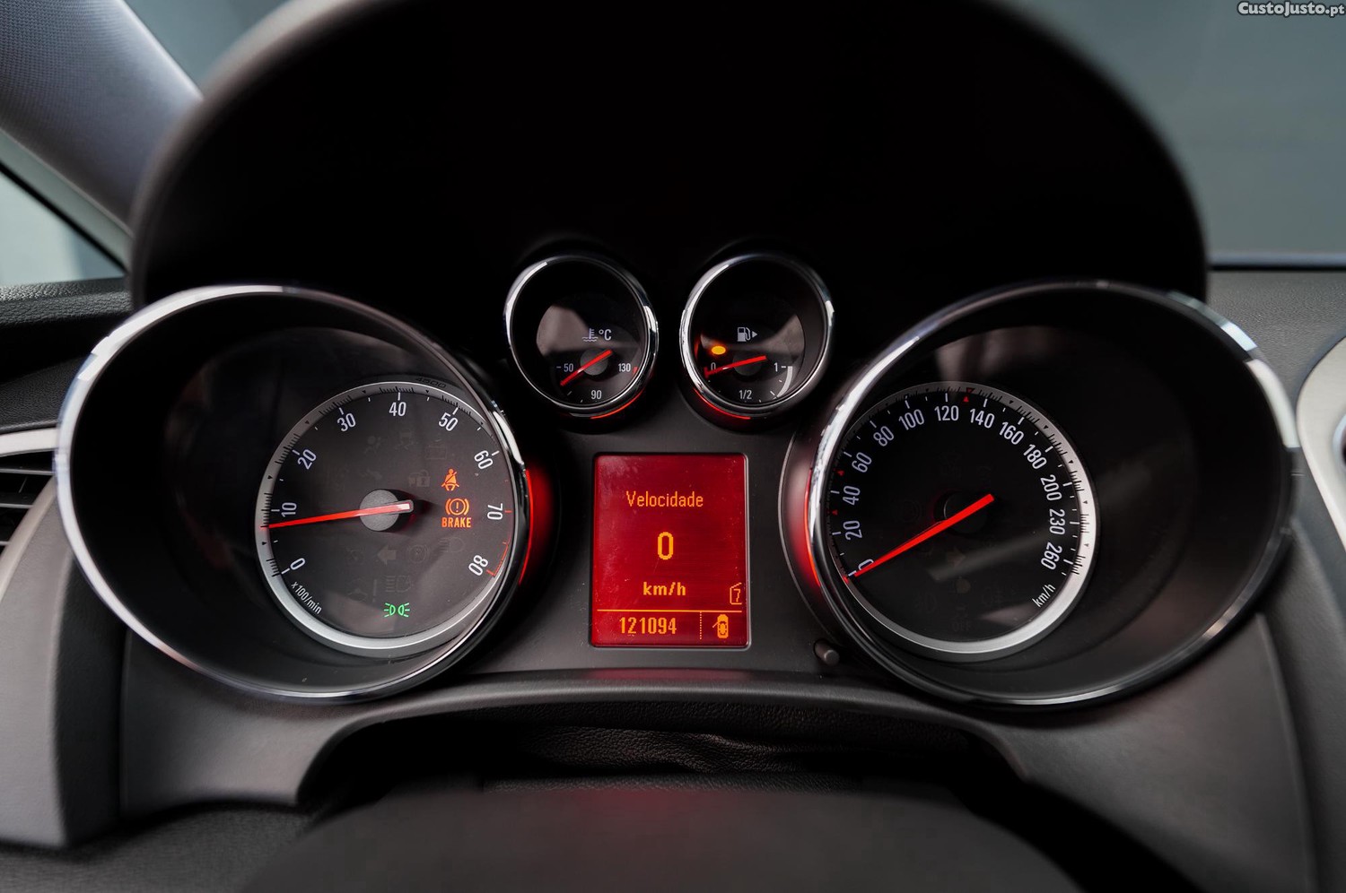 Opel Astra 1.4 Cosmo S/S — fotografia 16