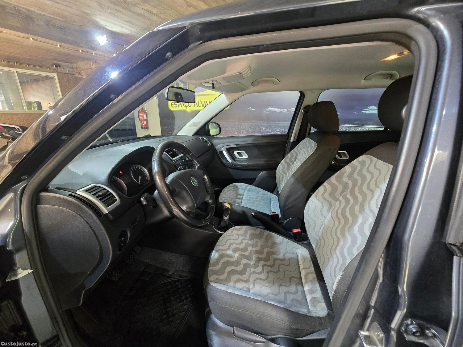 Skoda Fabia 1.2 Elegance — fotografia 7