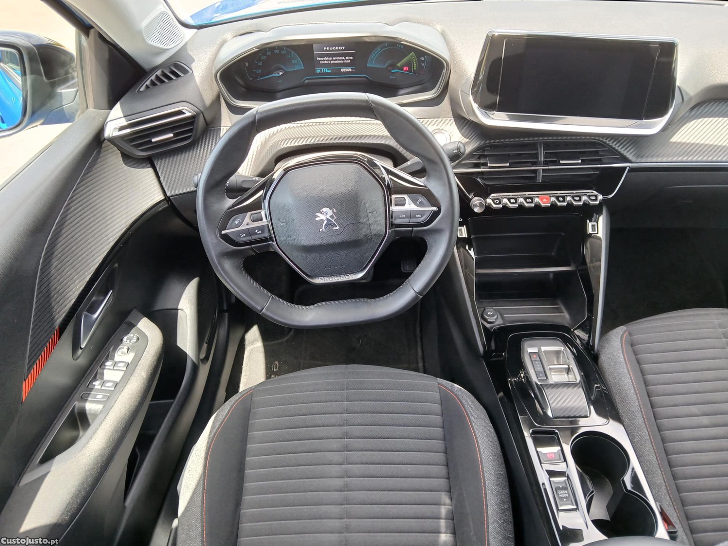 Peugeot e-208 50 kWh Allure Pack — fotografia 5