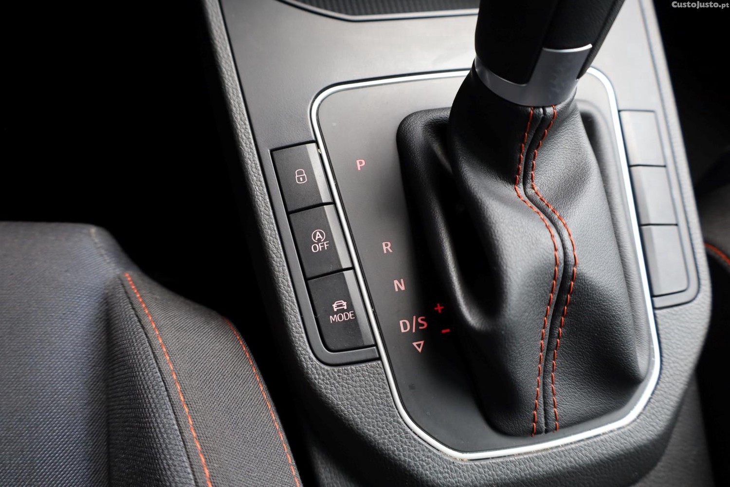 SEAT Ibiza 1.0 TSI FR DSG — fotografia 11