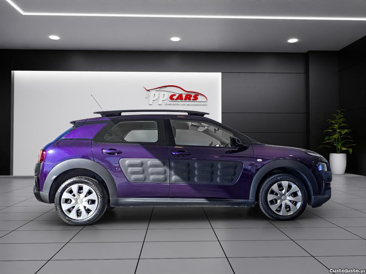 Citroën C4 Cactus 1.2 PureTech — fotografia 17