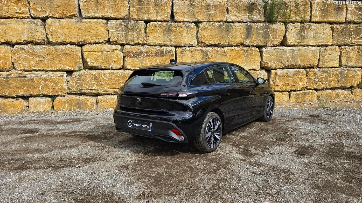 Peugeot 308 Hybrid Plug-in Active Pack EAT 8 — fotografia 29