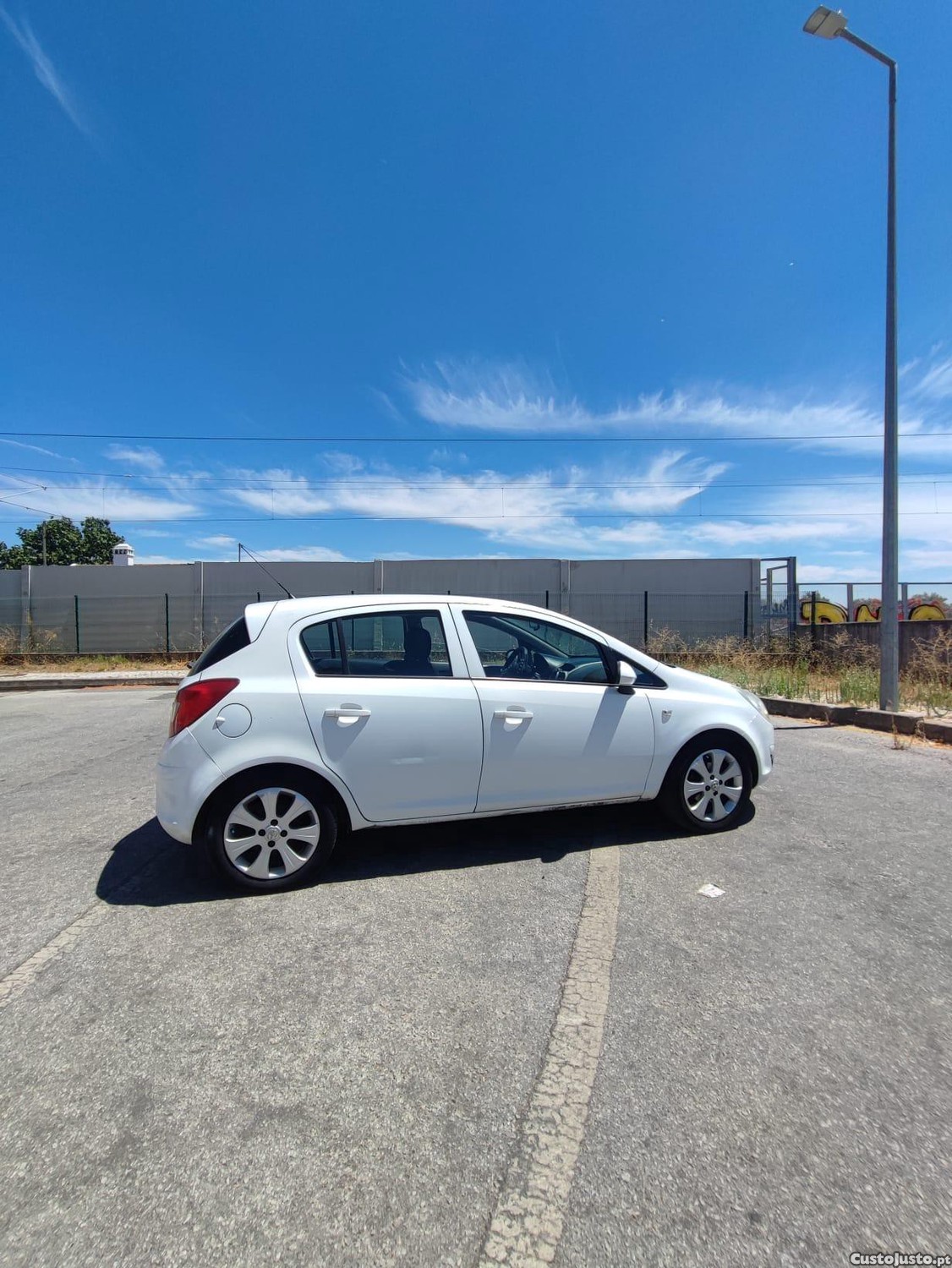 Opel Corsa 1.3cdti — fotografia 8
