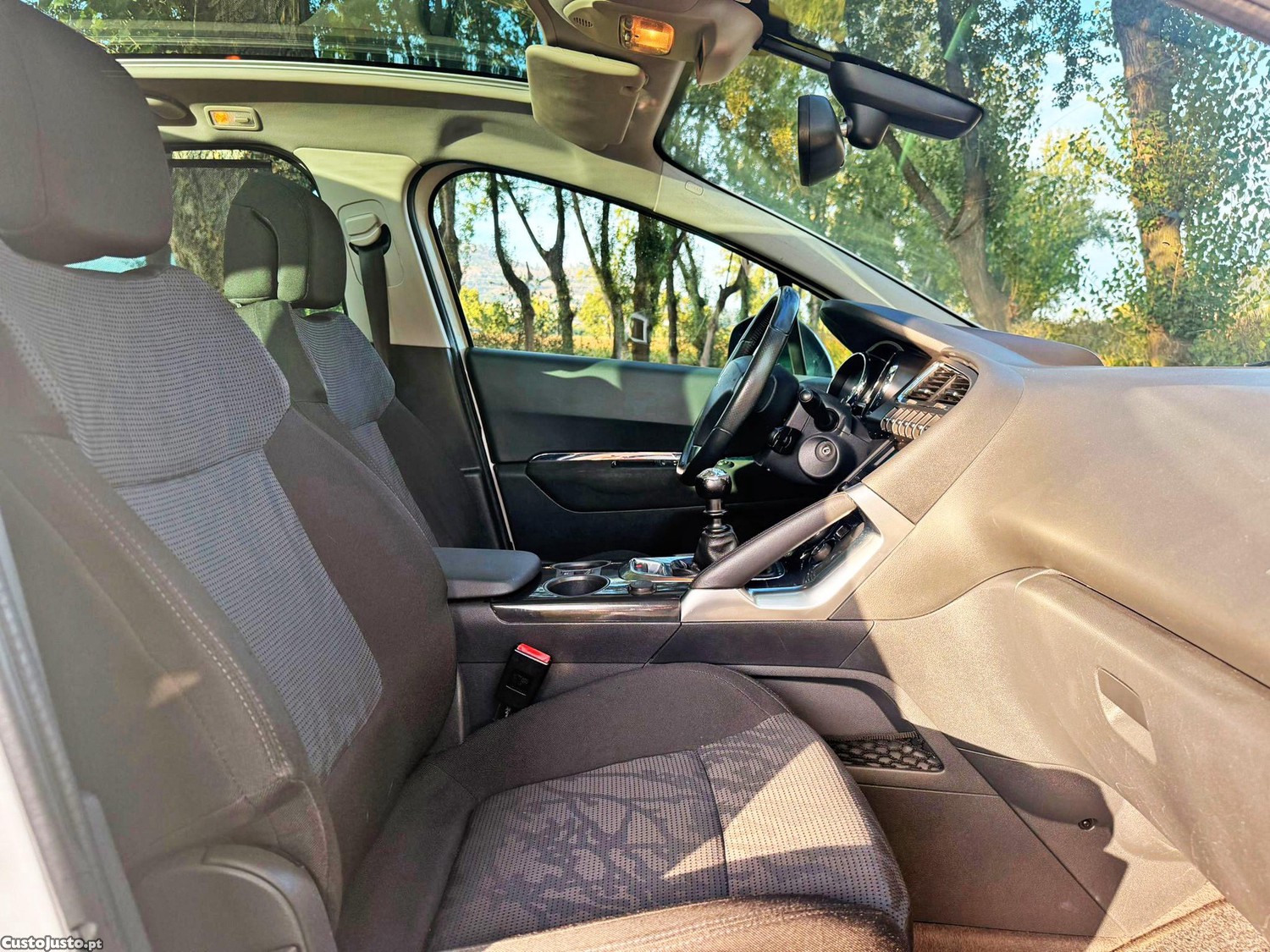 Peugeot 3008 1.6 HDi Executive — fotografia 9