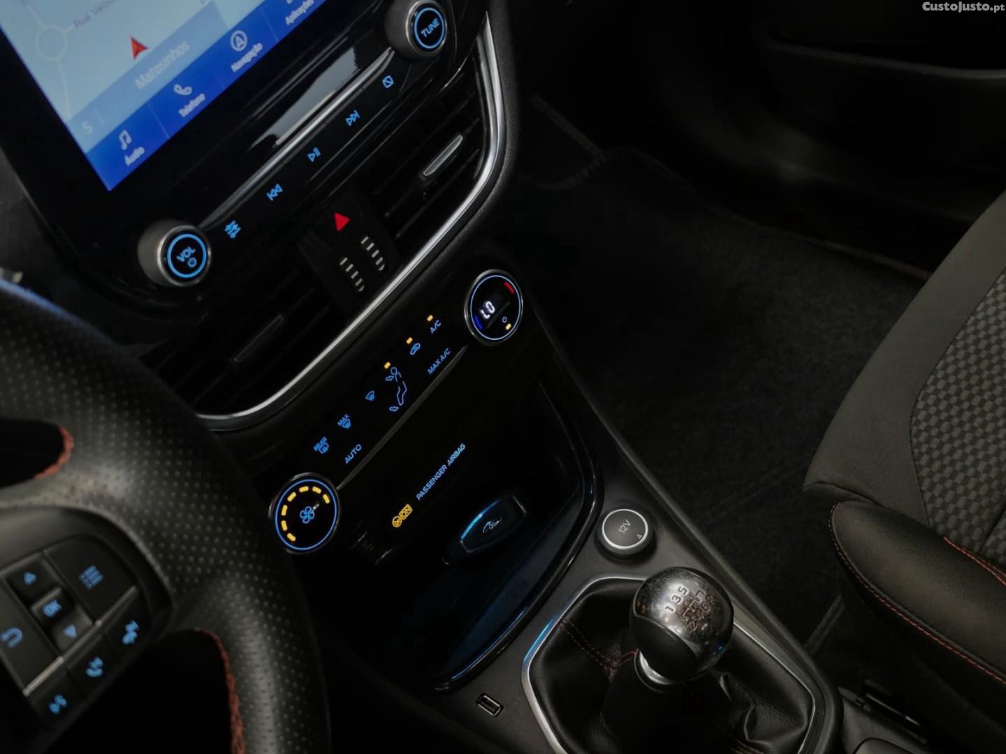 Ford Puma 1.0 EcoBoost MHEV ST-Line — fotografia 11