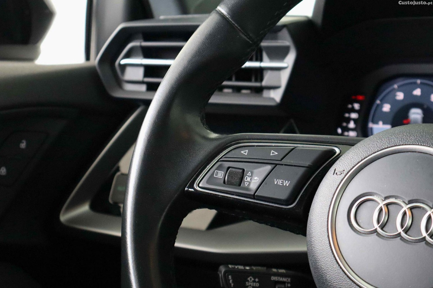 Audi A3 Sportback 30 TFSI S tronic — fotografia 7