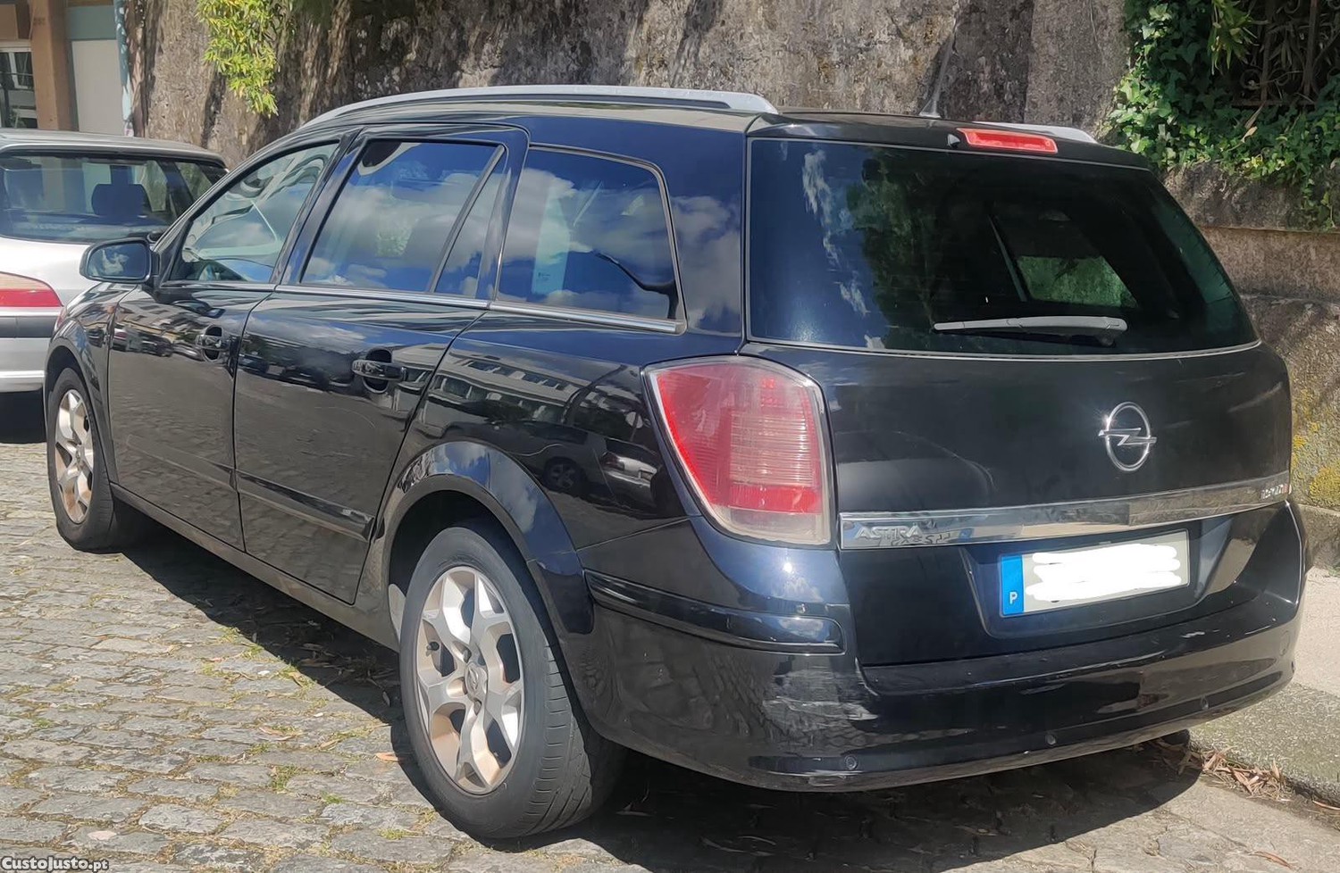 Opel Astra STATION WAGON — fotografia 2