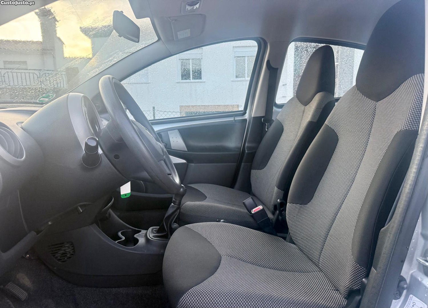 Toyota Aygo 1.0 Dynamic — fotografia 9