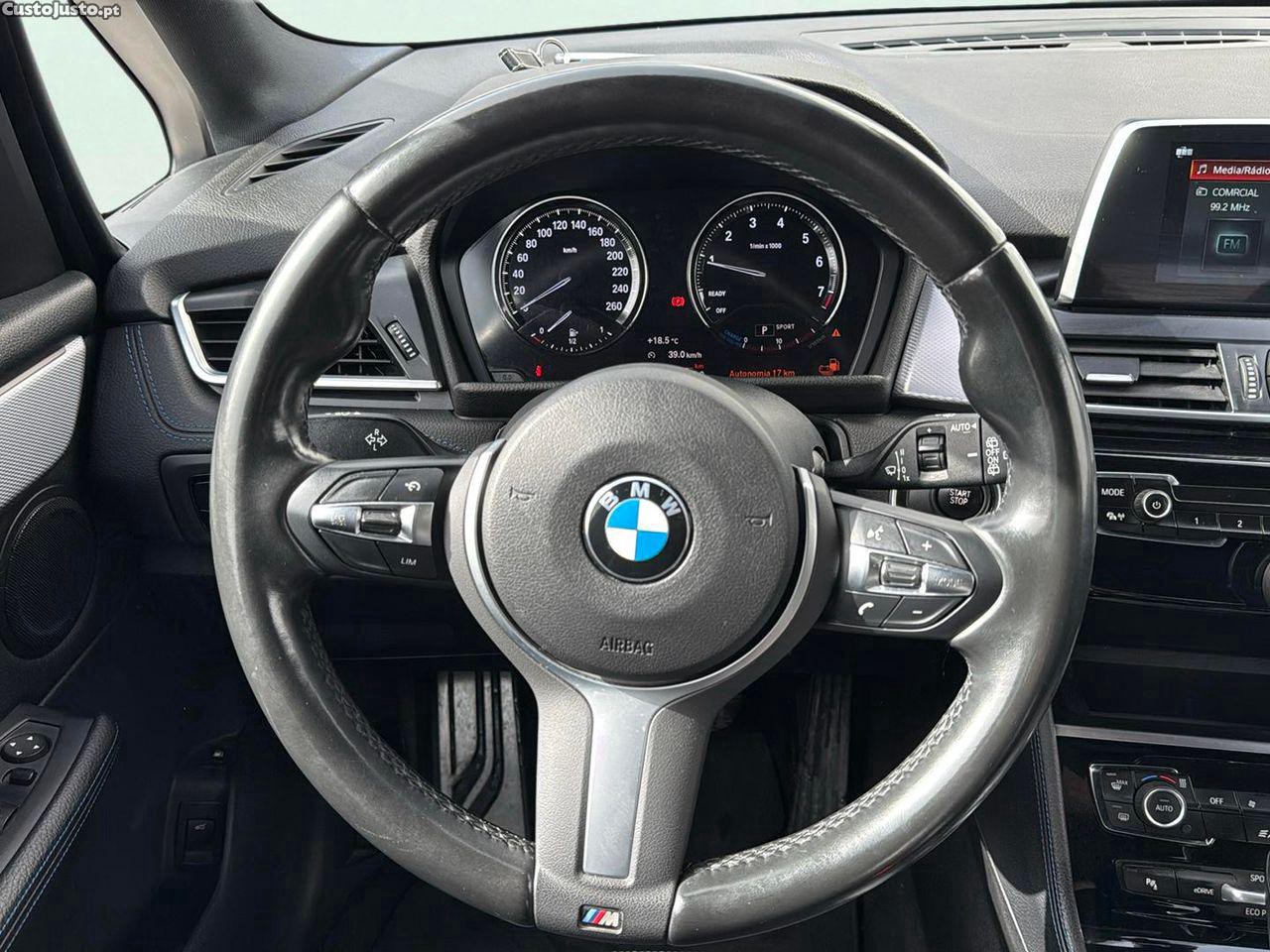 BMW 225 Active Tourer XE Pack M — fotografia 13