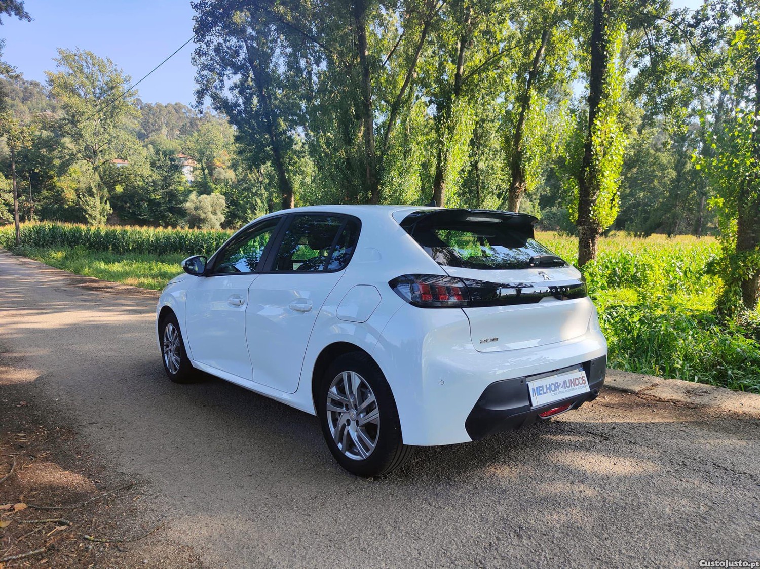 Peugeot 208 1.2 PureTech Allure EAT8 - 19 — photo 3