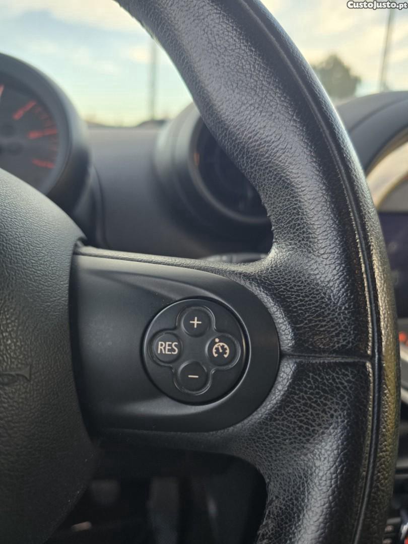 MINI Countryman Cooper D — fotografia 4