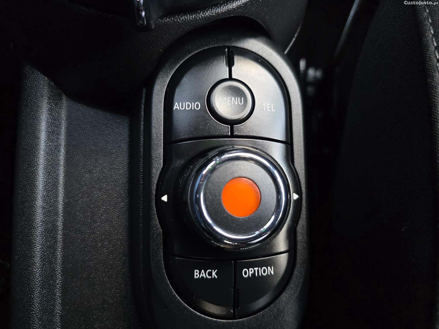 MINI Cooper 1.5 Seven Edition — fotografia 19