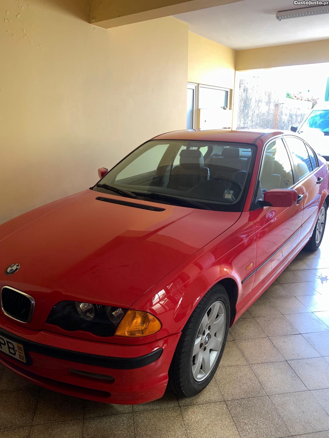 BMW 320 5P — fotografia 4
