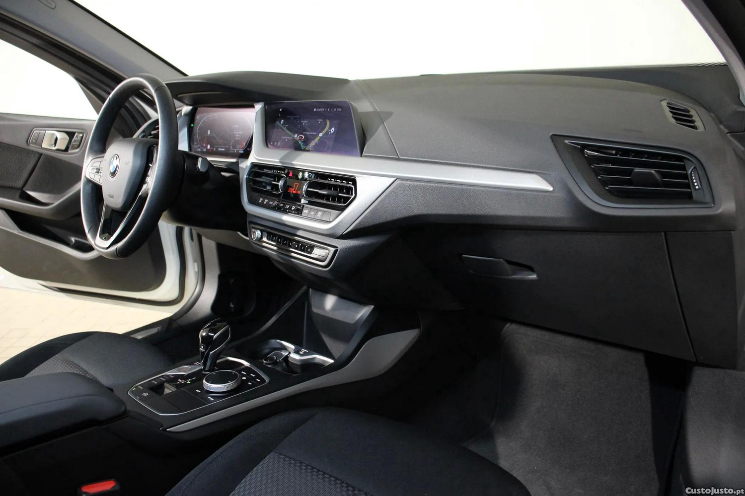BMW 116 i — fotografia 9