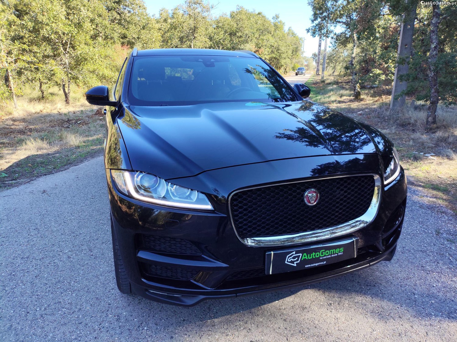 Jaguar F-Pace 2.0 i4D Prestige AWD Aut. — fotografia 9