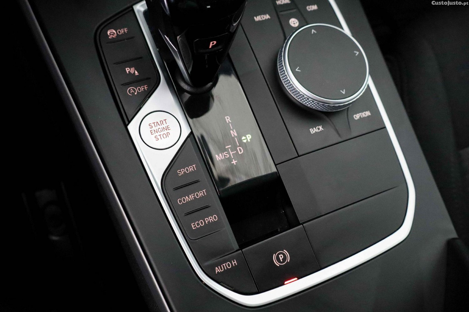 BMW 216 d Advantage — fotografia 7